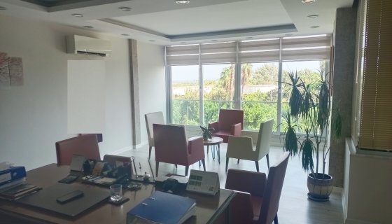 LEMAS EMLAK : DENİZ MANZARALI SATILIK ŞIK OFİS